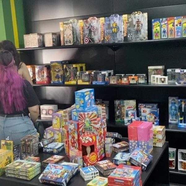 Lizard Comics - Nuestra tienda